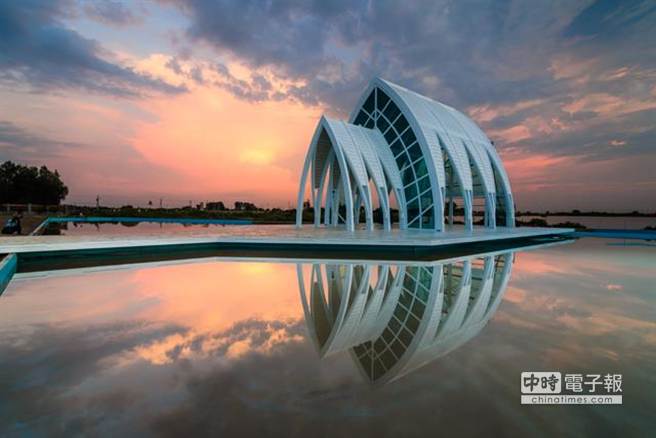 北門水晶教堂。(圖／Flickr)