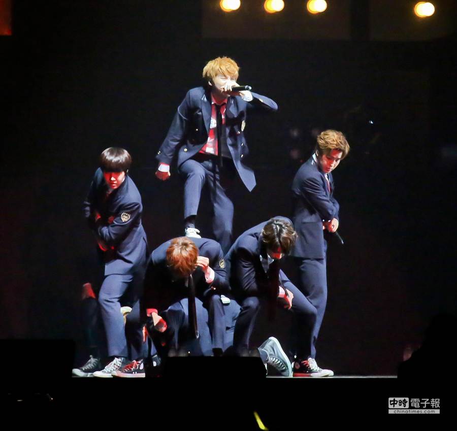 韓國偶像男團防彈少年團（BTS）演唱會。（羅永銘攝）