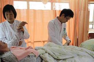 台南醫院復健師 主動進護理之家服務