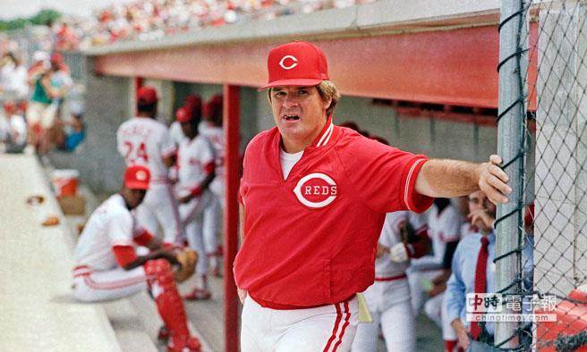 生涯4256安的大联盟「安打王」彼得罗斯，因执教时涉嫌赌球遭开除，被剥夺入选名人堂资格、终身除权，《ESPN》又爆出罗斯可能从球员时代就涉赌。(美联社)