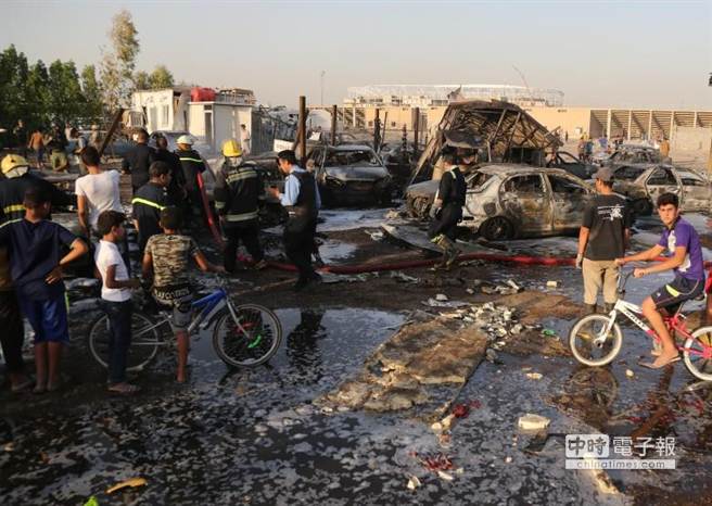 伊拉克首都巴格達今日發生汽車炸彈連環爆，已至少24人死亡。(美聯社)