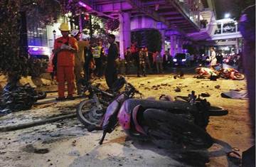 泰國曼谷街頭爆炸 現場直擊