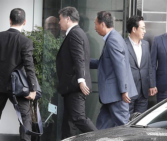 韓sk會長崔泰源訪鴻海郭台銘親迎 財經 中時