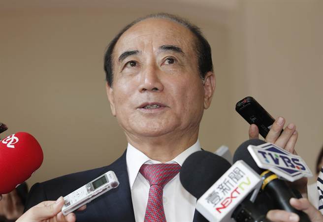 對於金溥聰在接受電台專訪時談及藍營要有新的變數才有逆轉勝的可能，王金平表示「這個問題，我不懂。」（姚志平攝）