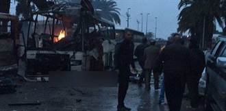 突尼西亞軍車恐攻 至少12死