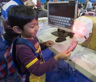 Maker Faire Tainan 2015 成大引爆創客風潮