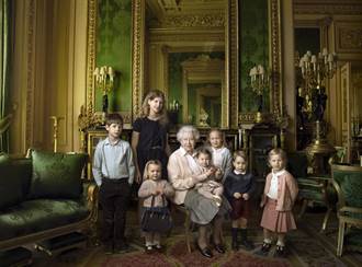 世紀風華 英女王歡慶90