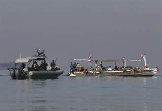 菲南海逮兩陸漁船 扣押25人