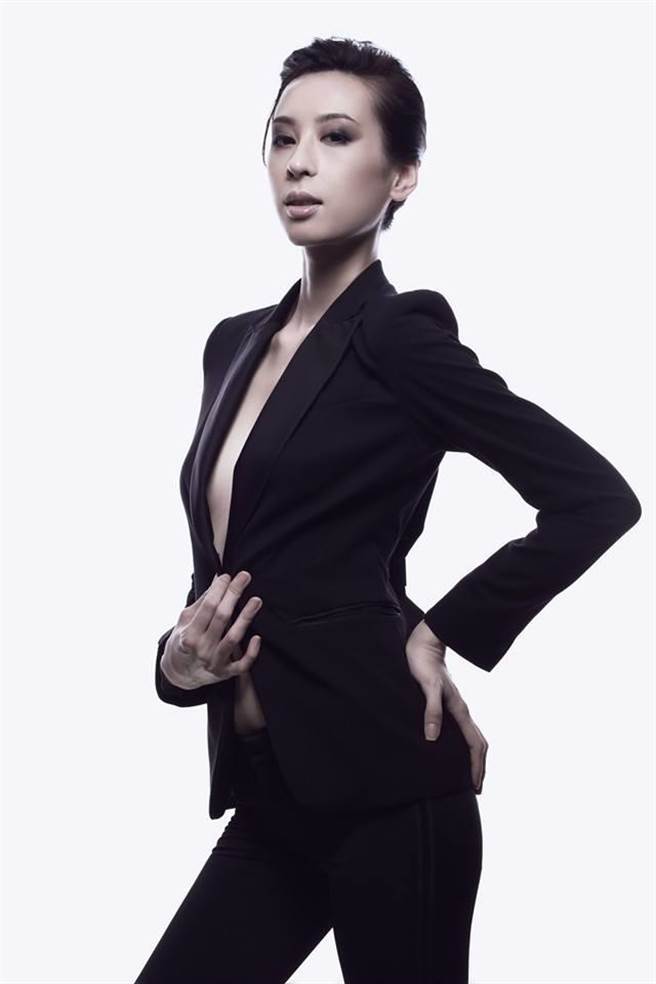 伊林模特儿吕欣晏（图片来源：摘自吕欣晏脸书）