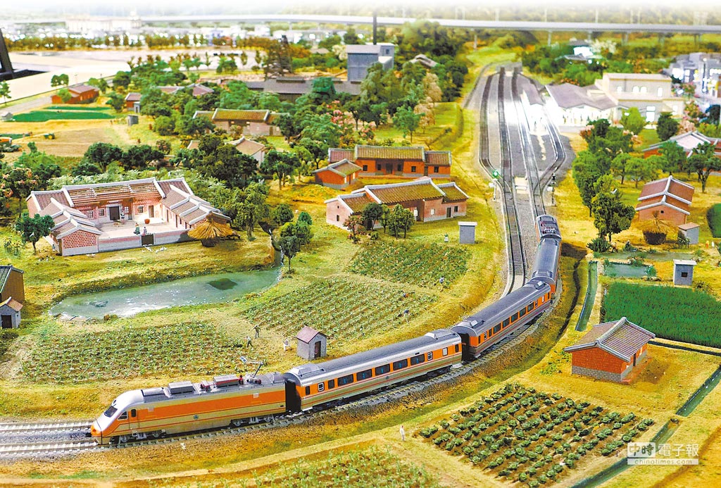 哈瑪星台灣鐵道館 盛大揭幕 藝文副刊 中國時報