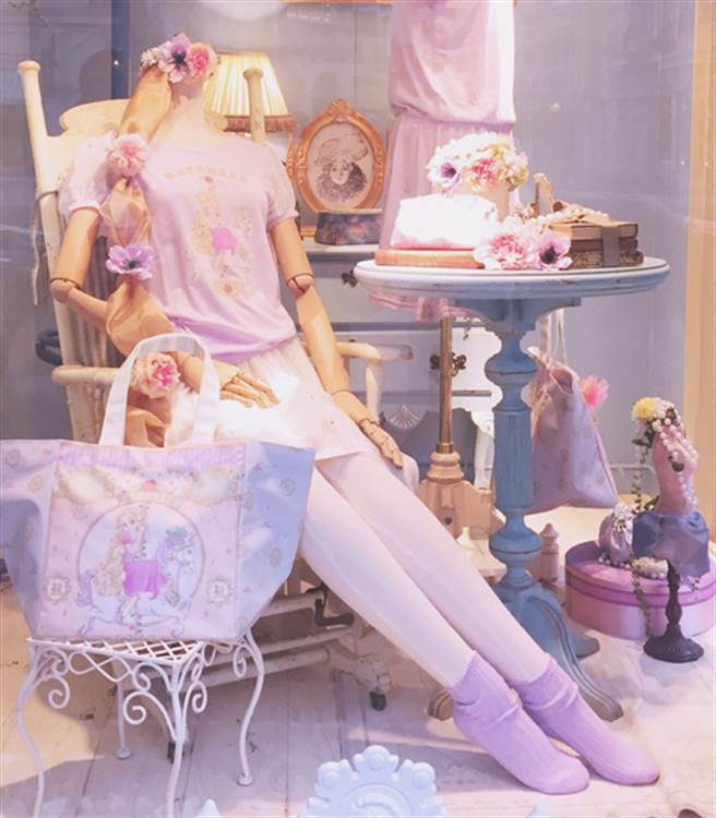 統一感很重要 完美女性連包包也要做搭配 日常 4meee