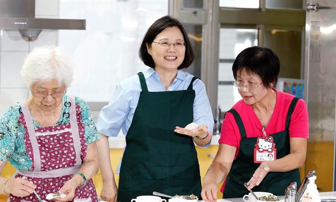 第2個水餃包成功。（姚志平攝）