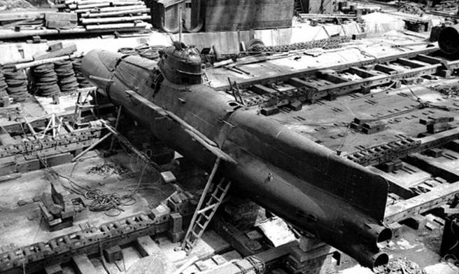 尚未完工的日軍海龍型潛艇。(圖/今日頭條)