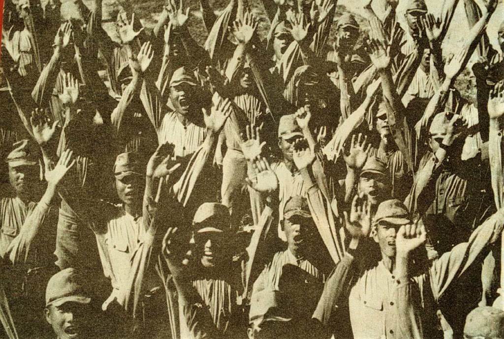 在日本軍國主義教育薰陶下，大量台灣人志願參加皇軍作戰，只是他們主要交戰的對象，始終是英美聯軍，不是國共兩黨的中國軍隊。（潘國正翻攝）