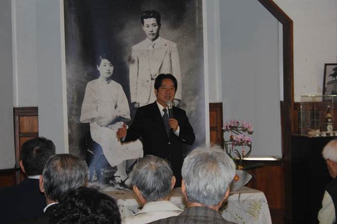 台南市长赖清德在纪念汤德章逝世70周年开幕会上，认为社会应该追求和解。（程炳璋摄）
