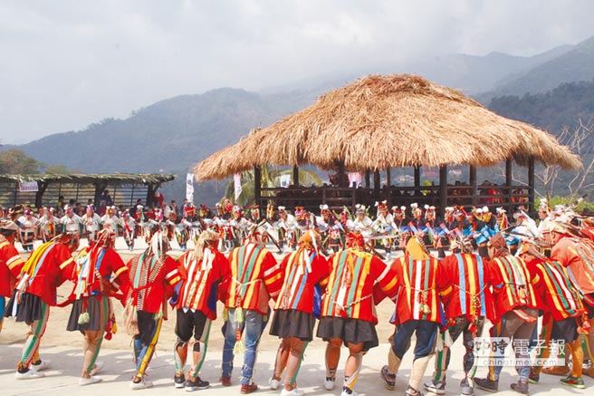 拉阿鲁哇族圣贝祭祭拜祖灵 社会 中国时报