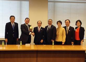 王金平訪日 拜會日本副總理麻生太郎、外務副大臣岸信夫