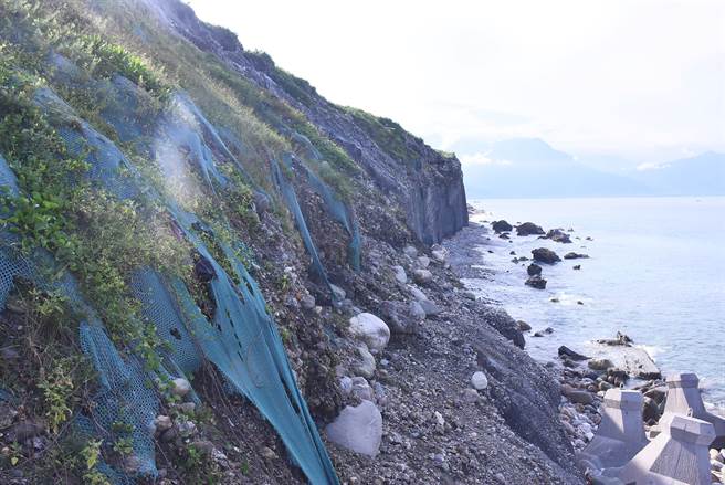 花蓮市公所提海岸邊垃圾場崩落改善計畫環保署 修正再審 生活 中時