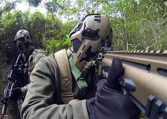 英特種部隊試用新防彈頭盔 酷似星際大戰獵人