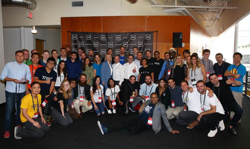 TripPlus在500Startups合照。台科大校友創辦的TripPlus獲選成為美國加州矽谷知名加速器－500 Startups新一期的育成團隊，是今年唯一脫穎而出的台灣新創團隊。（台科大提供）