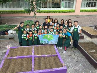 象爸在香港小學成立「象農夫」社團 推動台港食農教育交流