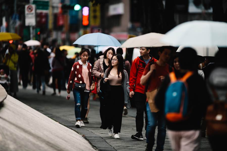 豪雨夜襲北北基宜 越晚溫度越低(圖/本報資料照)

