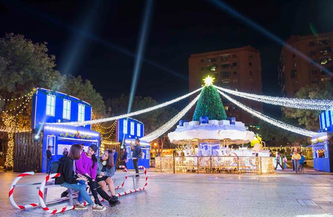 有民眾耶誕夜在新北歡樂耶誕城遺失生命寶石，懸賞百萬協尋。(資料照)