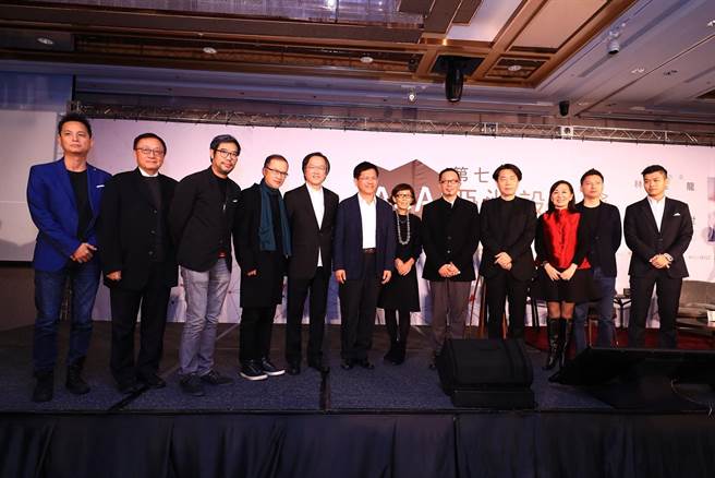 第七屆ADA亞洲設計獎7日在台中金典酒店登場，市長林佳龍受邀參加。（盧金足攝）