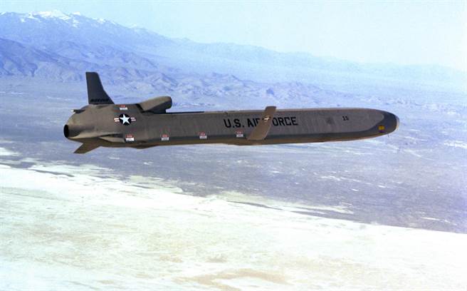 美国一些专家建议，可以动用微波巡弋飞弹来破坏北韩的军事能力。(图/美国空军)