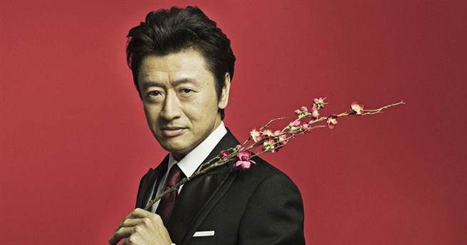 日本歌壇老將桑田佳祐確定參加今年 《紅白》演出。（圖 ／ renote）