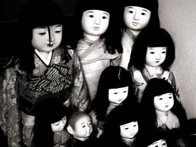 詭異的日本人偶，傳說中會隨著時間有自己的靈魂，若是來路不明的人偶還是盡量避免購買。（圖片／維基百科）