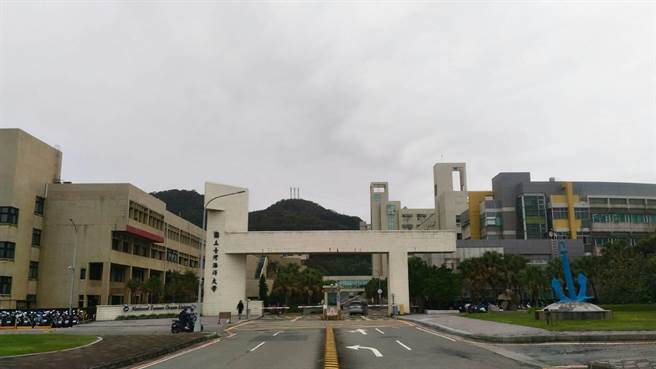 前三军总医院名医林俊杰涉诈劳保1900万，继遭被判5年10月后，近日再被判赔劳动部劳工保险局35万余元。（中时资料照）