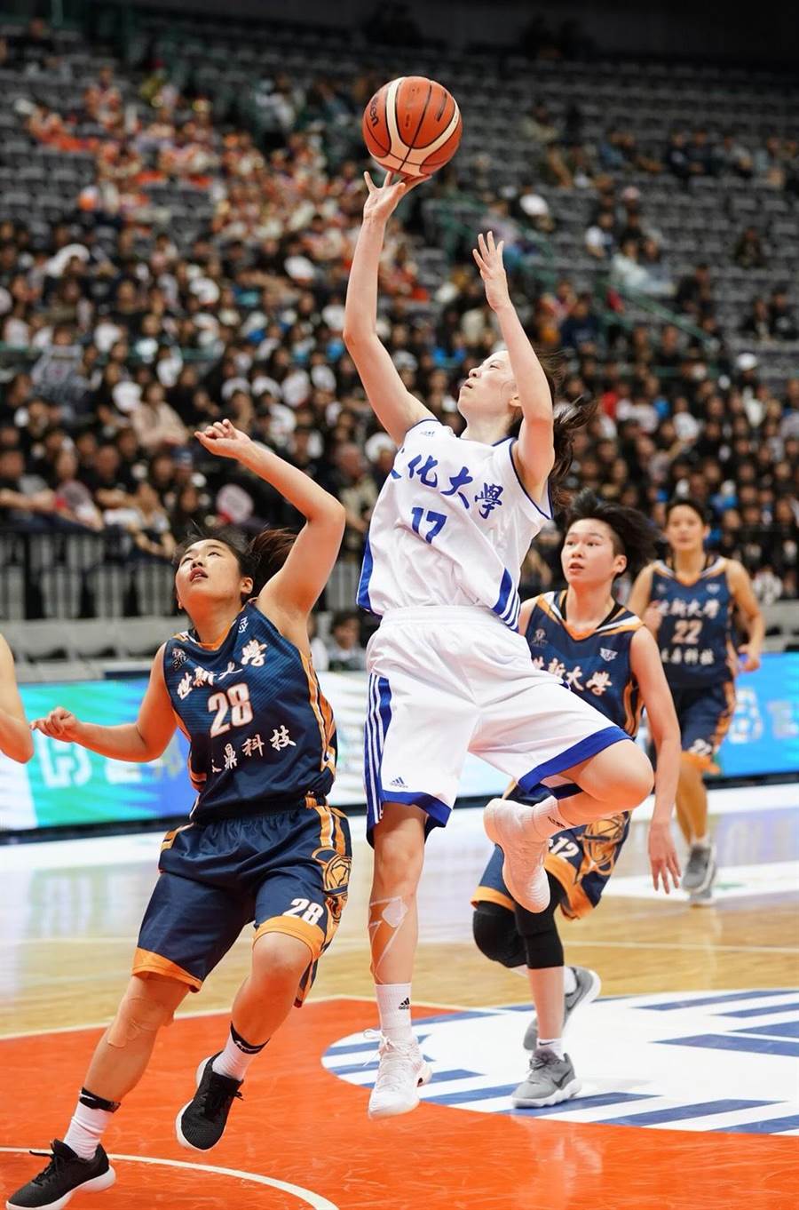 UBA》三分球美女當「一姐」文化黃鈴娟神射搶MVP - 體育 - 中時電子報