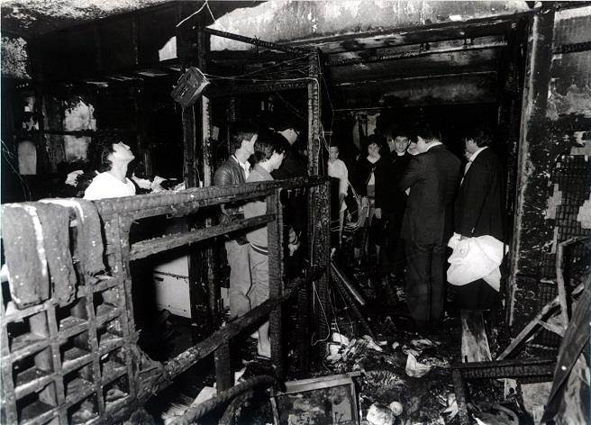 圖為1989年的鄭南榕自焚案現場。(本報系資料)