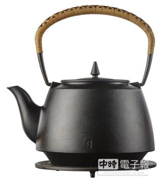 大古鐵器 鑄鐵傳家茶壺圓滿亮相