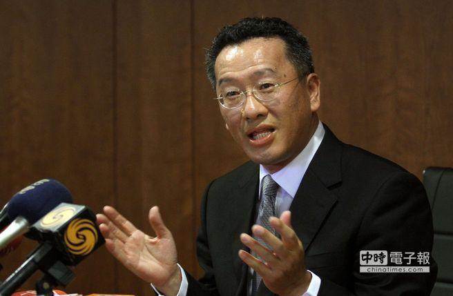 金管會認定「管中閔任獨董無疑義」把爭議踢回教育部(圖為金管會主委顧立雄)