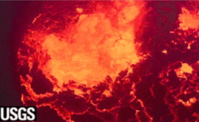 美國地質調查所（USGS）觀測夏威夷基勞厄亞火山的截圖。（美國地質調查所）