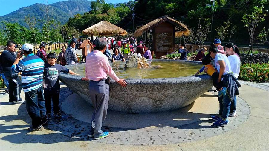 抢搭旅游奖励顺风车宝来温泉祭半价 时事 中时