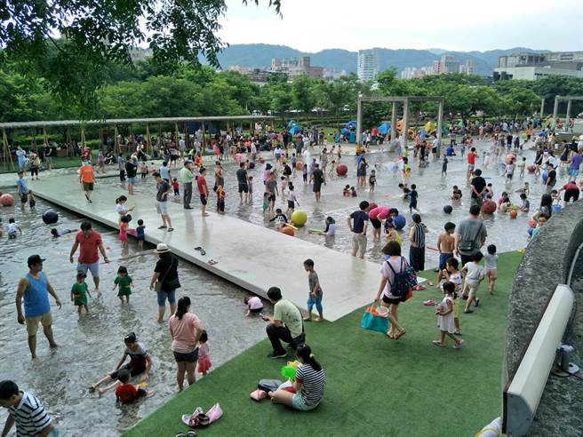 炎炎夏日來這裡玩沙戲水消暑免門票還可野餐 生活 中時