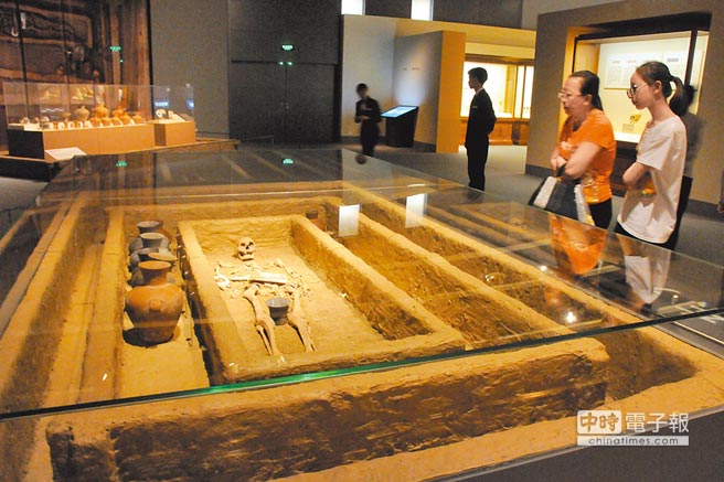 「礼出东方—山东焦家遗址考古发现展」正在大陆国家博物馆展出。（CFP）