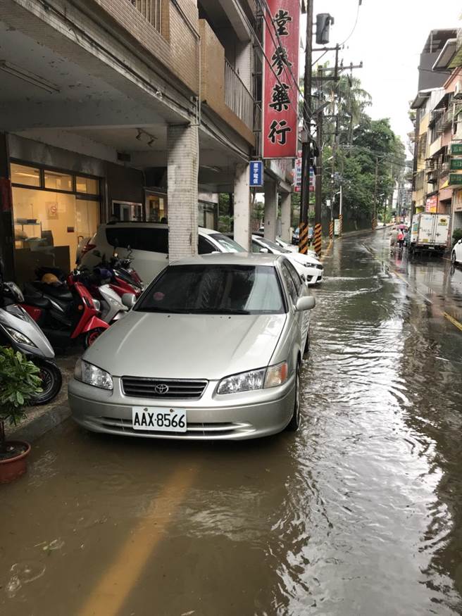 街道排水系統老舊基隆暖暖區積水釀災 生活 中時