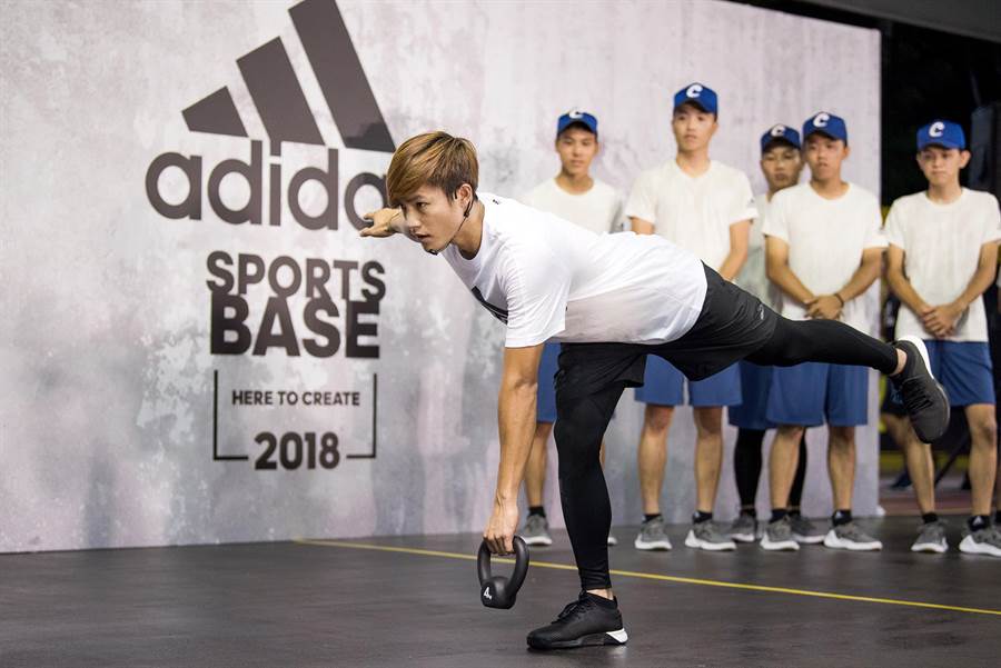 「花賢」李宗賢在體能訓練上，首重強化下肢力量，在守備時可有效提升移位的速度與敏捷性。（品牌提供）
