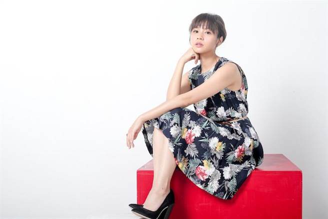 黄姵嘉已出道10年。（卢祎祺摄）