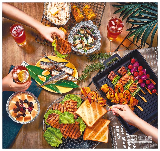 全聯「亞洲中秋烤肉節」27日前登場，可選用各式醬料，打造泰、日、台3種飲食風格。（全聯提供）