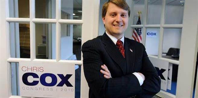 打开中国大门的前美国总统尼克森的外孙克里斯多福．尼克森．考克斯开始走他外公的中国之路，将加入川普政府的中国经贸政策团队。图为他在2010年为竞选国会议员争取纽约市共和党提名时的宣传照。（图／John Catsimatidis官网）