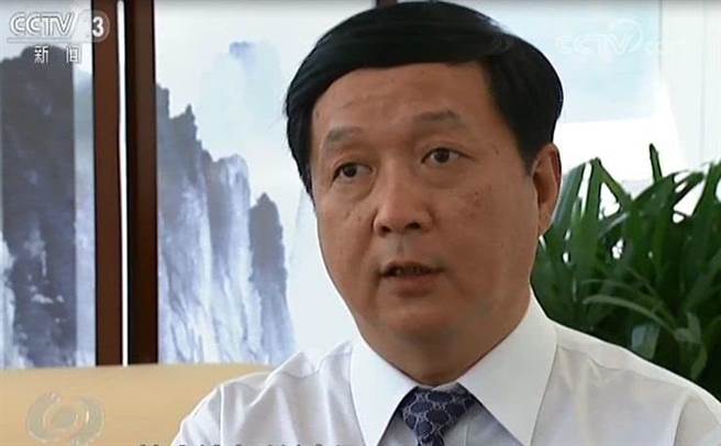 中国大陆航空设计师、中国科学院院士、成都飞机公司歼-20总设计师杨伟接受央视节目访问。（图／央视焦点访谈截图）