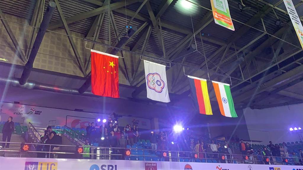 中華隊旗幟在會場升起。（清大提供）