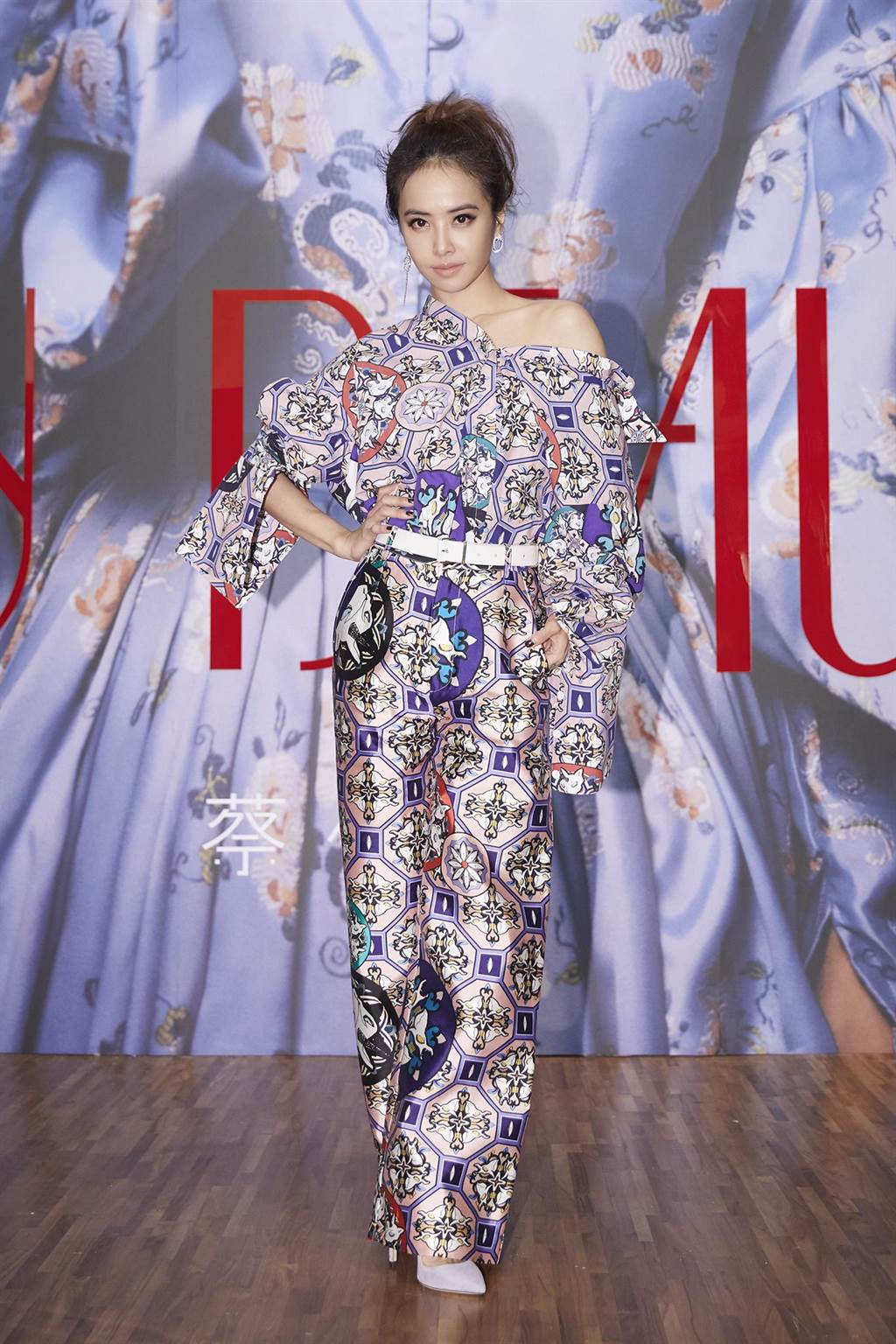 蔡依林自揭肉體慾望「網戀之友」阿信雕詞一次OK