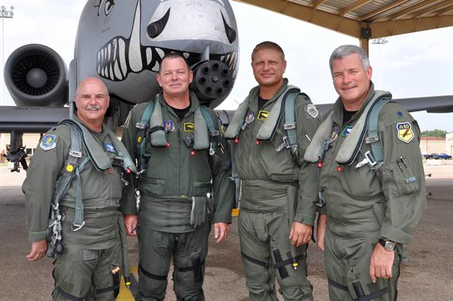 美国空军号召退役老兵回归军职，125人响应，50名是飞行员。(图/美国空军)