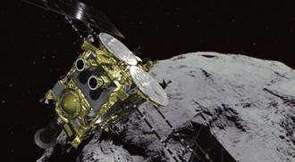 日本隼鳥2號成功在龍宮小行星砸出人造隕石坑